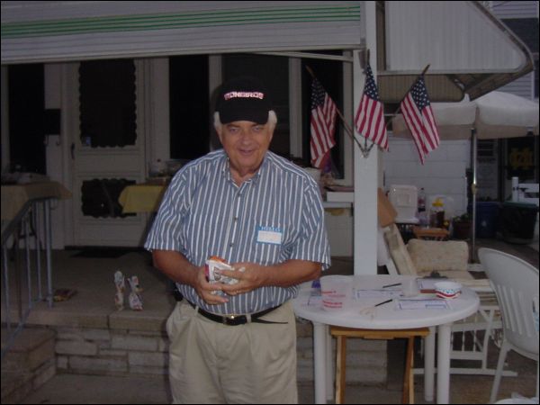 072.JPG, 41603 bytes, 8/26/2007